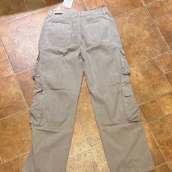 Pull&Bear Wide Leg Double Cargo Pants w/straps - Picture 11 of 12